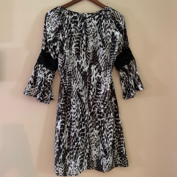 Ariat dress - Picture 8 of 11